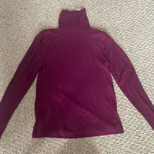 Loft (Ann Taylor) turtle neck sweater with cliched sleeves at the shoulder
